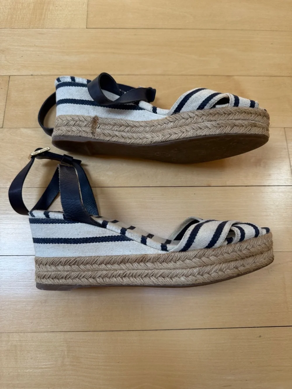 Tory Burch Striped Canvas Karissa Espadrille Wedge Sandal Ankle Strap Size 9